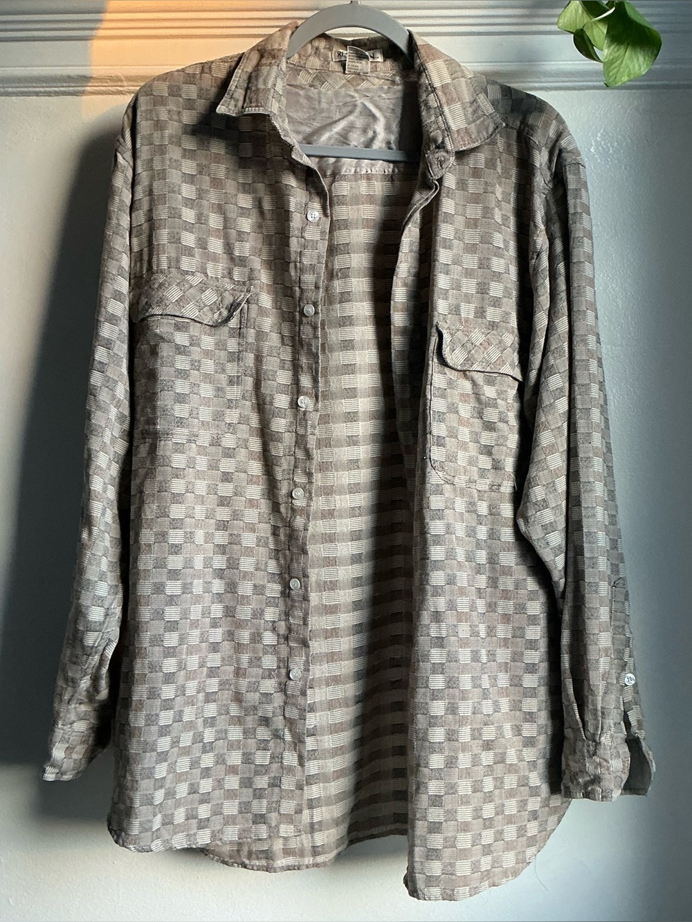 Reunion Textured Checkerboard Long Sleeve Button-Up Shirt – Men's Size L